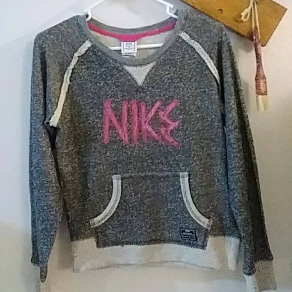 Nike Pull Over Sweatshirt